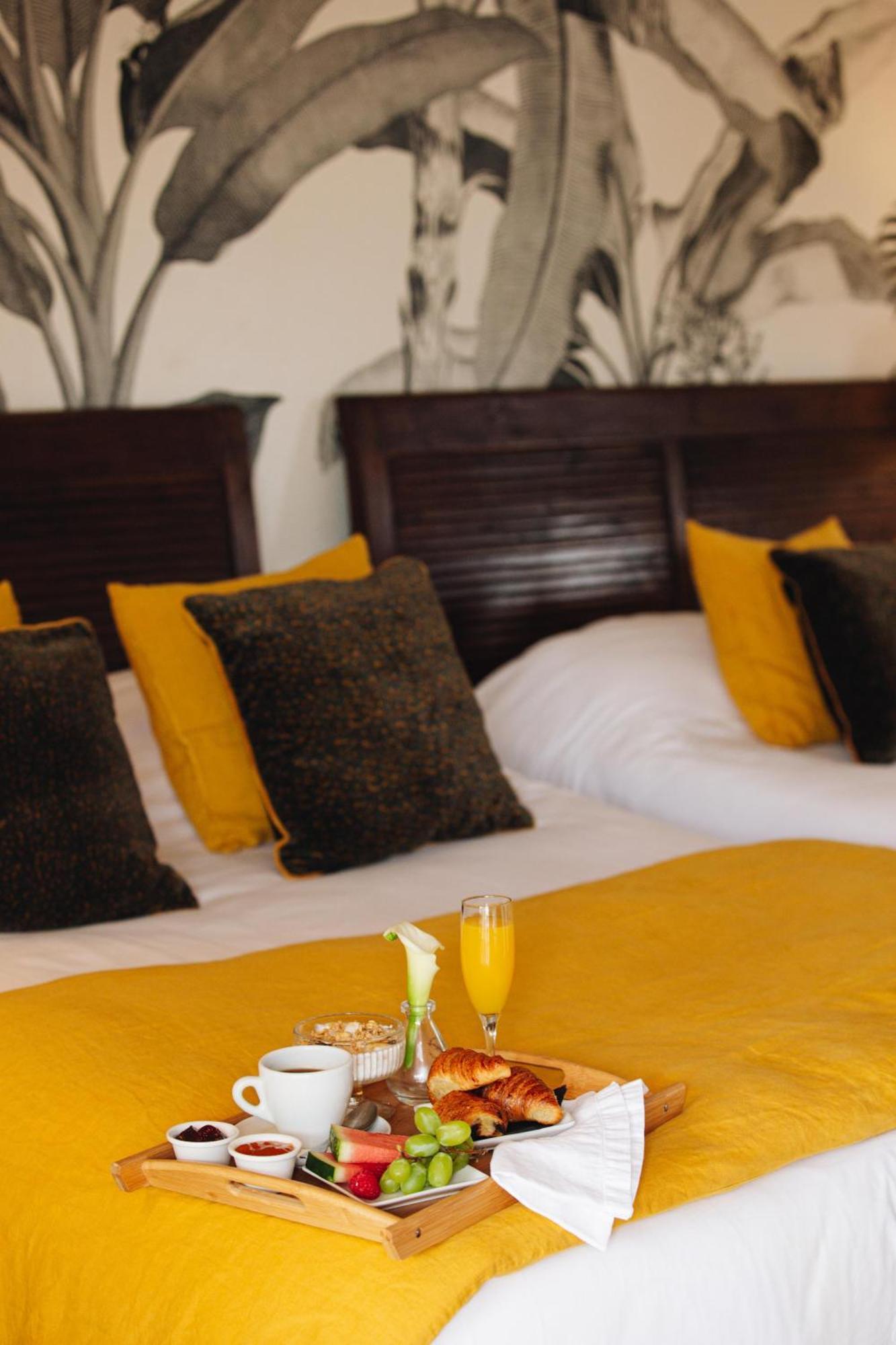 Esmeralda Resort - Orient Bay Cul de Sac Buitenkant foto